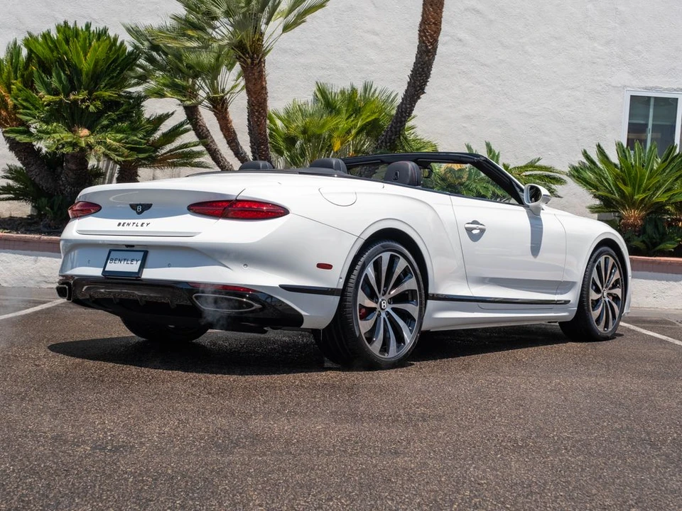 2026 Bentley Continental - Image 31 of 31