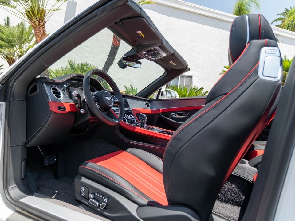 2026 Bentley Continental - Image 2 of 31