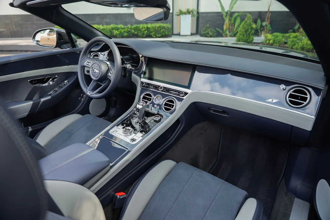2026 Bentley Continental GTC - Image 2 of 27