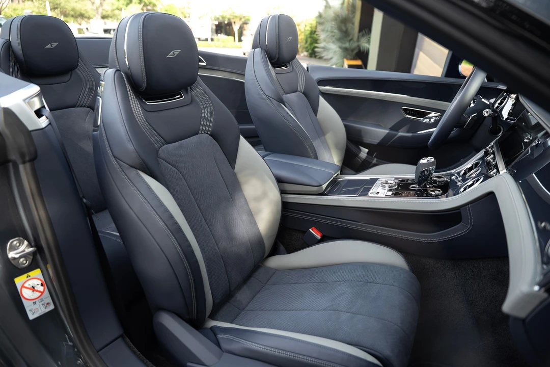 2026 Bentley Continental GTC - Image 25 of 27