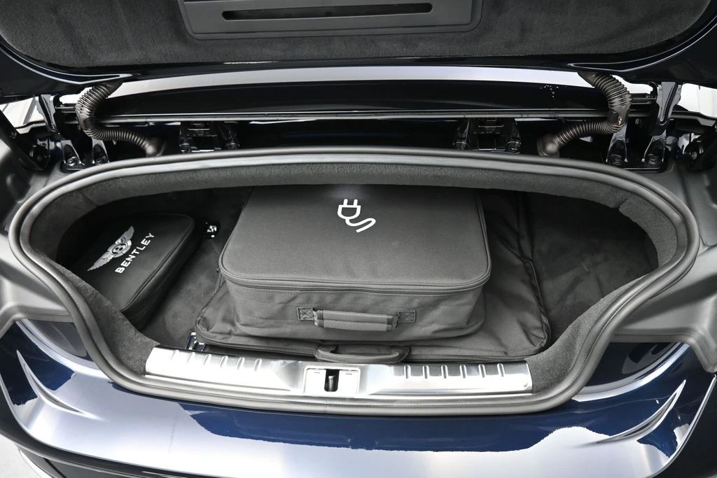 2026 Bentley Continental GTC - Image 30 of 31