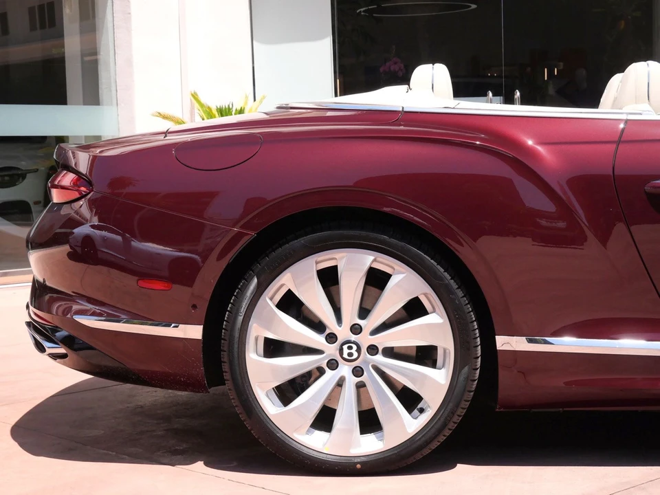 2026 Bentley Continental GTC - Image 9 of 25