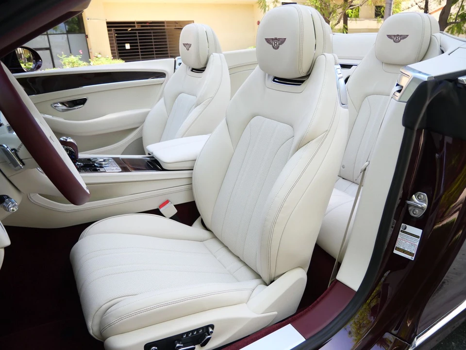 2026 Bentley Continental GTC - Image 19 of 25