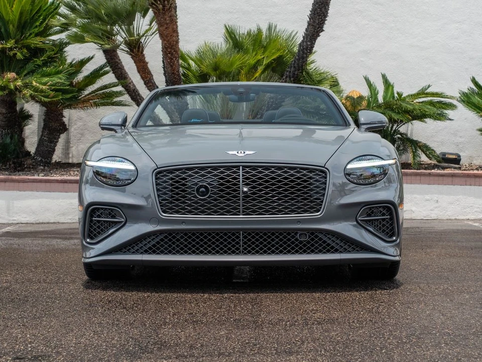 2026 Bentley Continental - Image 28 of 31