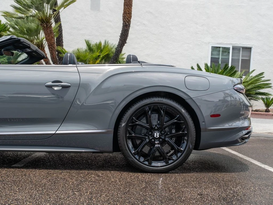 2026 Bentley Continental - Image 24 of 31