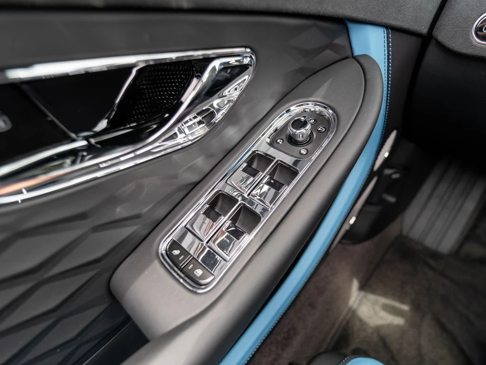 2026 Bentley Continental - Image 10 of 31