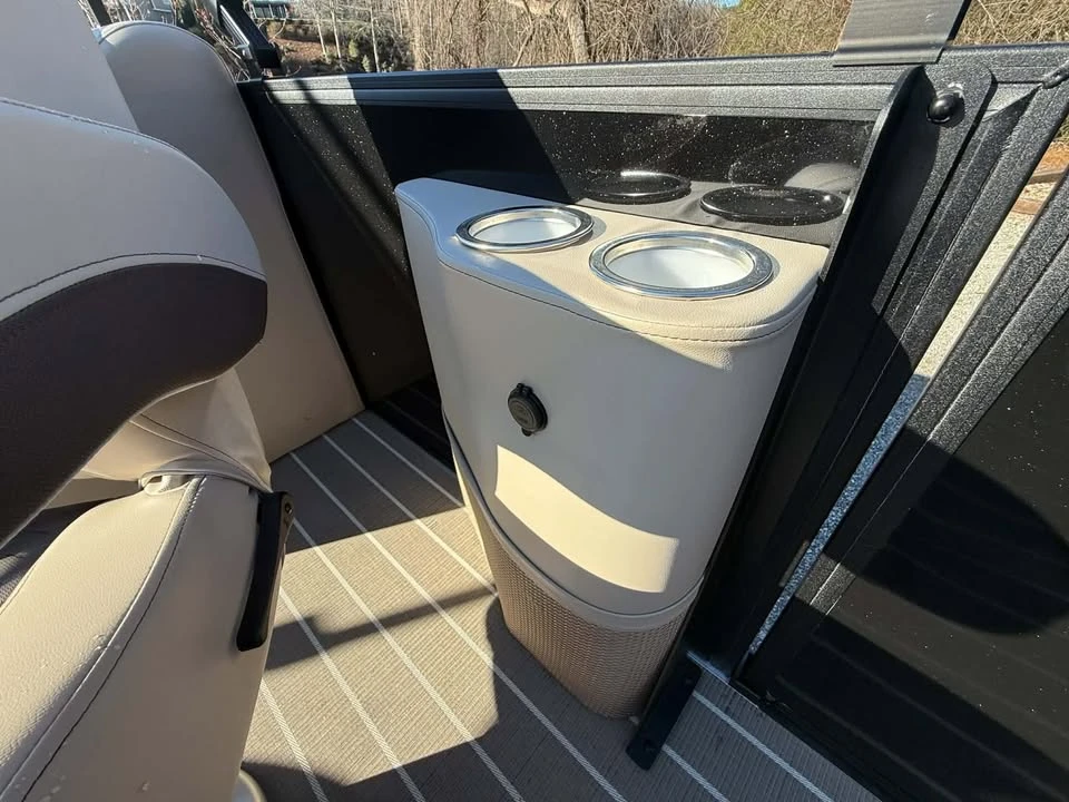 2026 Bentley - Image 19 of 19