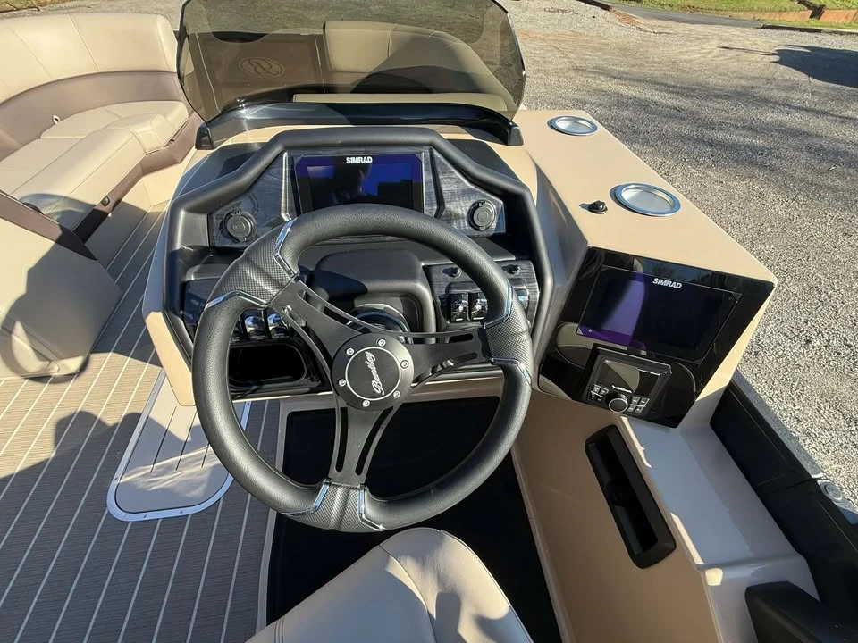 2026 Bentley - Image 15 of 19