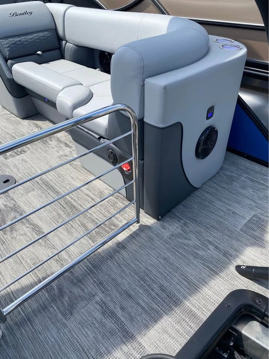 2026 Bentley - Image 15 of 20