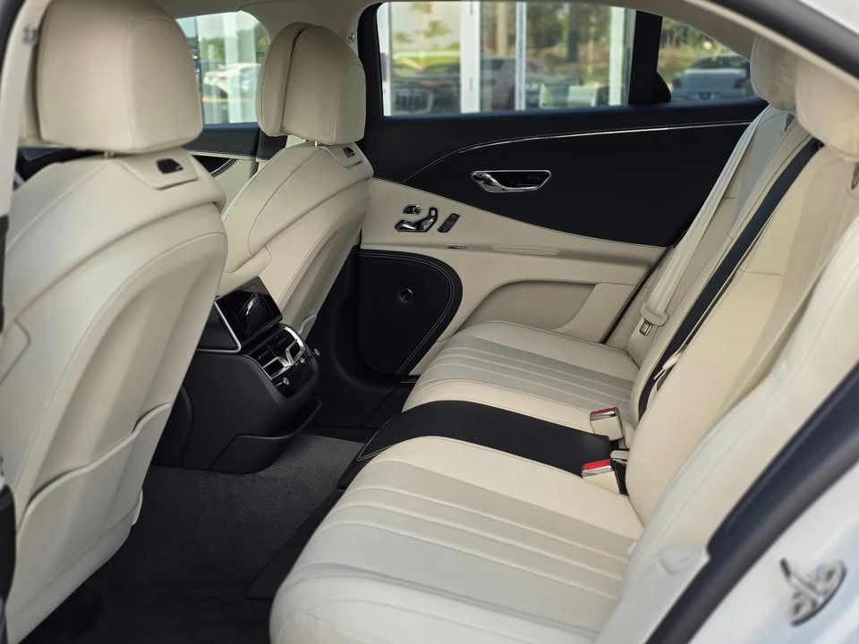2026 Bentley Continental Flying Spur - Image 8 of 18