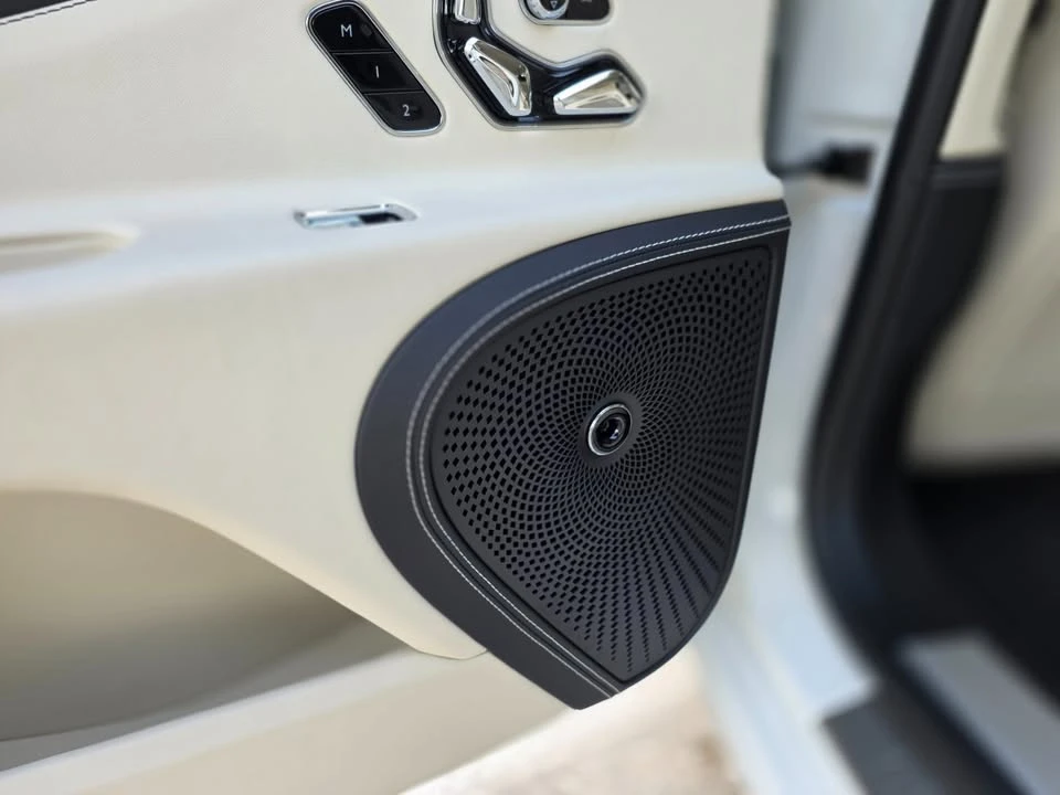 2026 Bentley Continental Flying Spur - Image 11 of 18