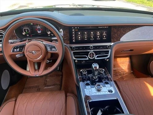 2026 Bentley Continental Flying Spur - Image 14 of 20