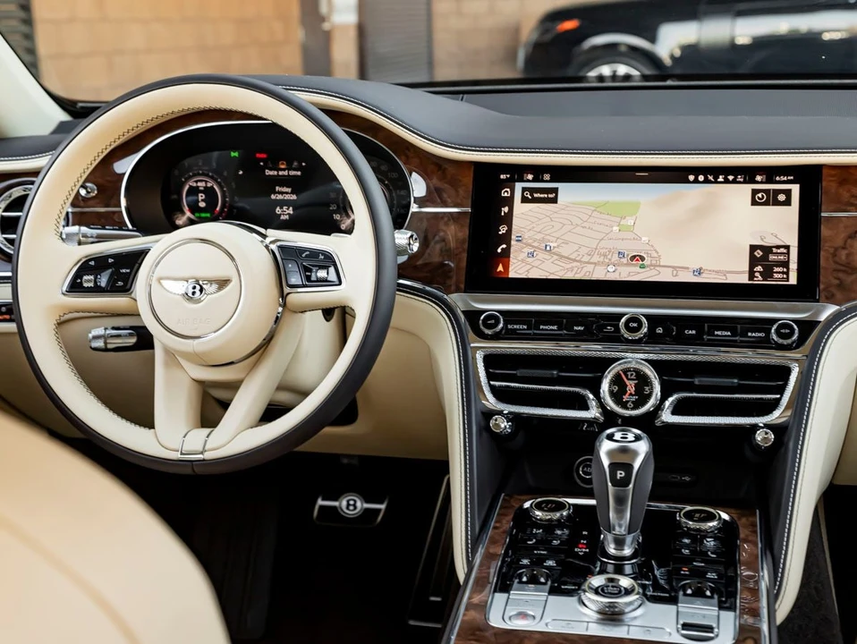 2026 Bentley Continental - Image 22 of 31