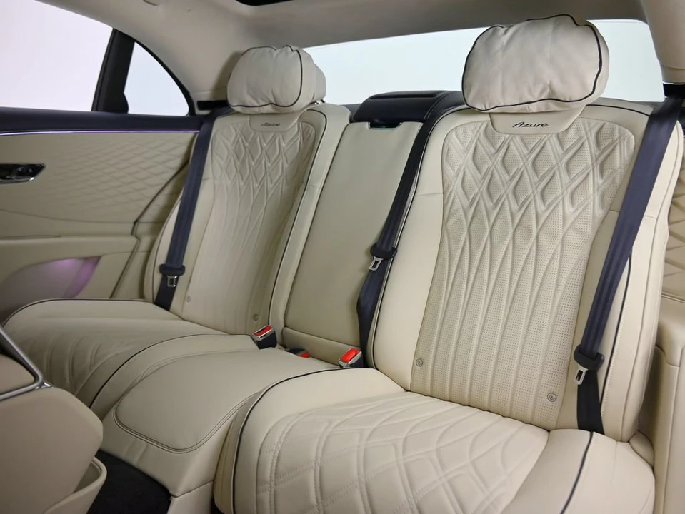2026 Bentley Continental Flying Spur - Image 12 of 31
