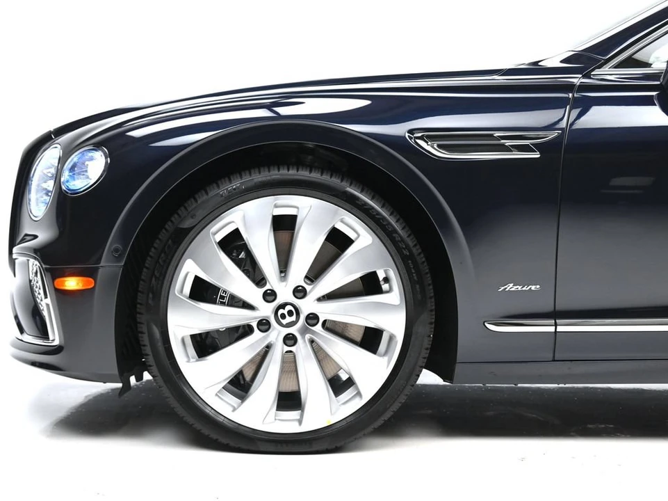 2026 Bentley Continental Flying Spur - Image 8 of 31