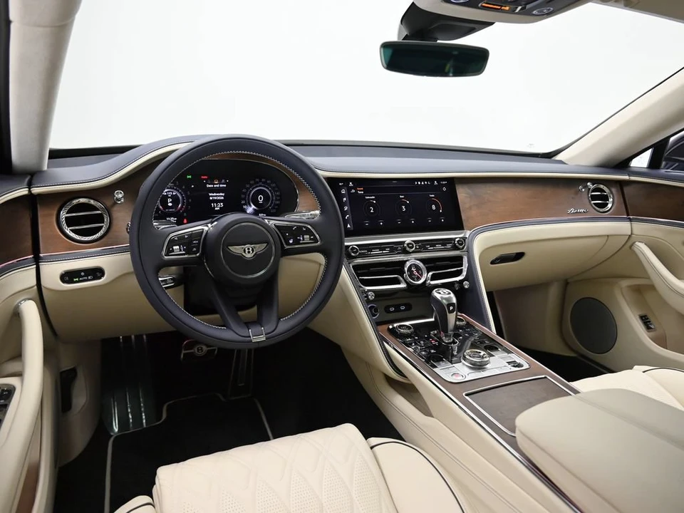 2026 Bentley Continental Flying Spur - Image 22 of 31