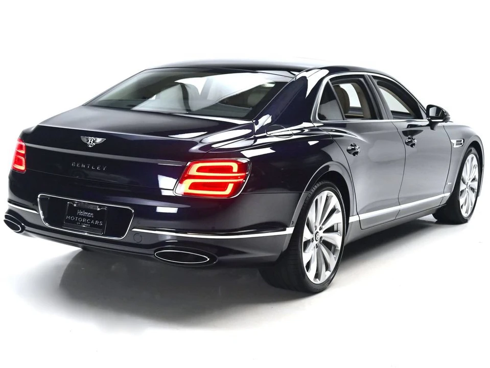 2026 Bentley Continental Flying Spur - Image 4 of 31