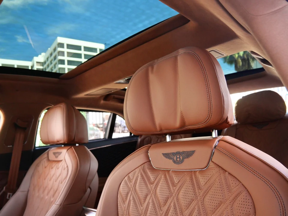 2026 Bentley - Image 18 of 29
