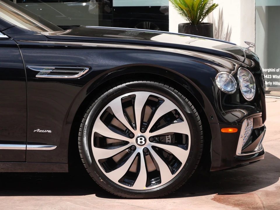 2026 Bentley - Image 6 of 29