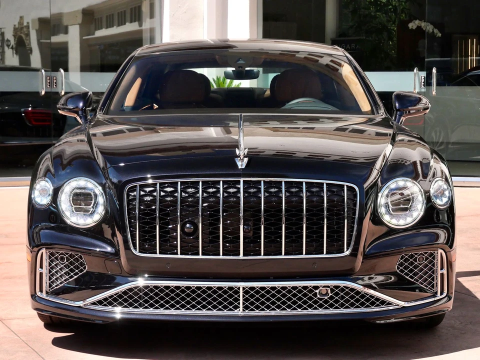 2026 Bentley - Image 10 of 29