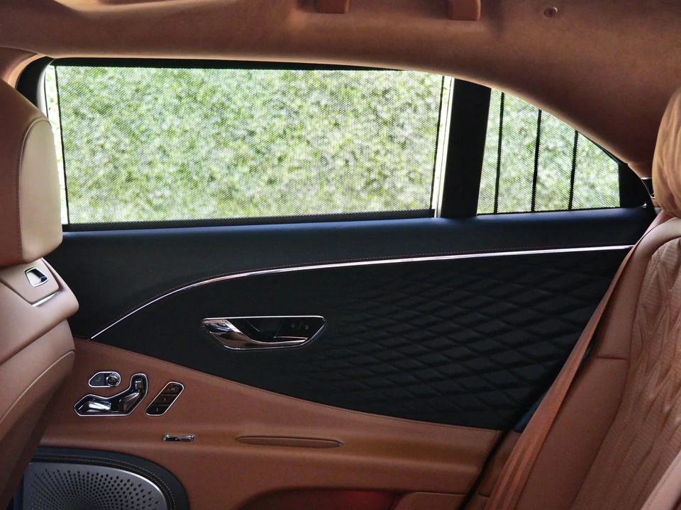 2026 Bentley - Image 20 of 29
