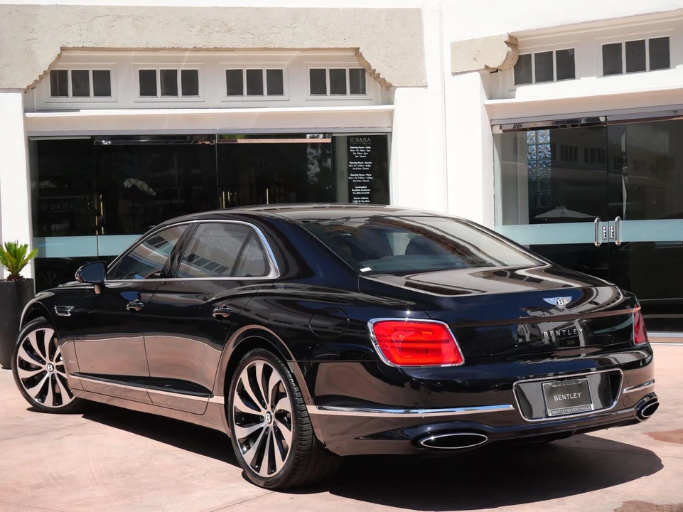 2026 Bentley - Image 3 of 29