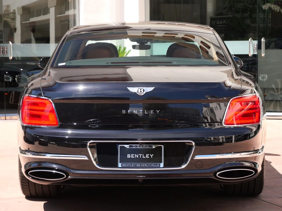 2026 Bentley - Image 7 of 29