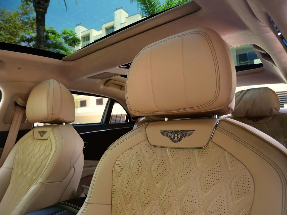 2026 Bentley Continental - Image 20 of 30