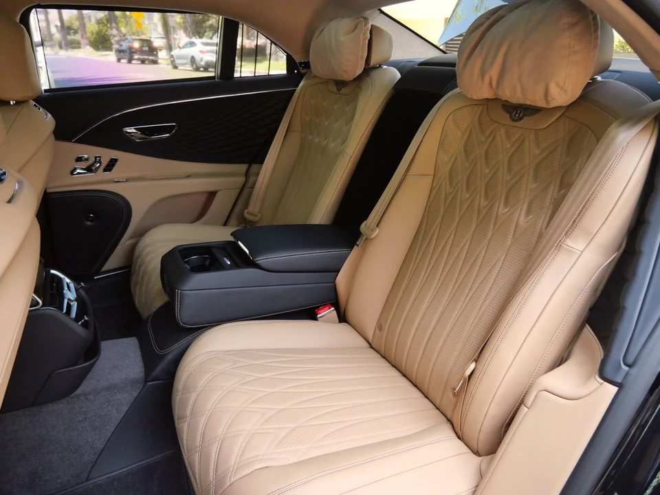 2026 Bentley Continental - Image 24 of 30