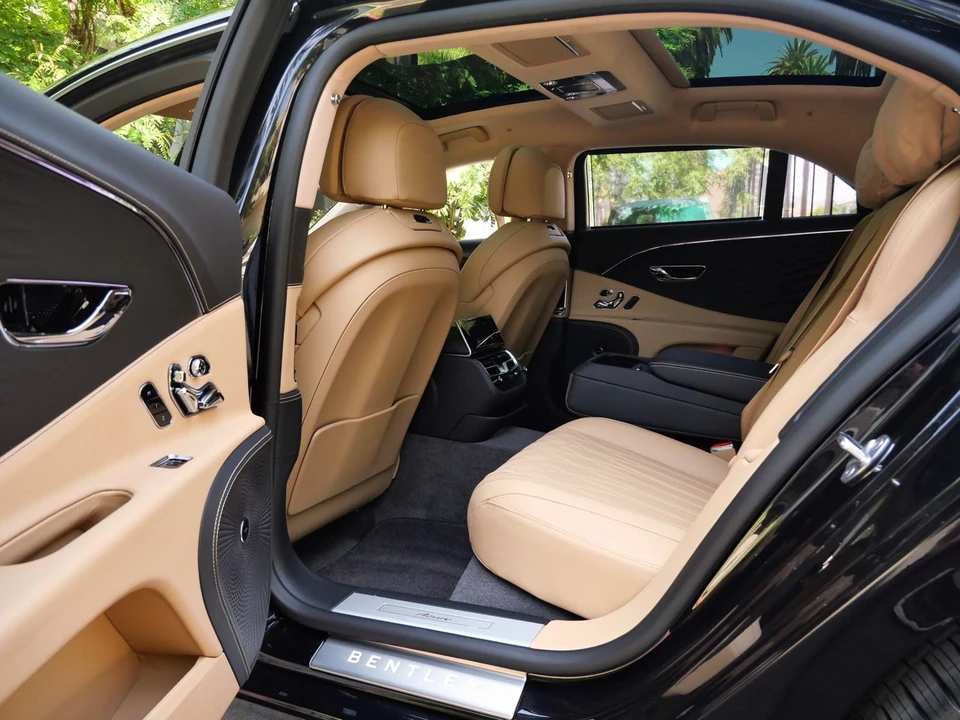 2026 Bentley Continental - Image 23 of 30
