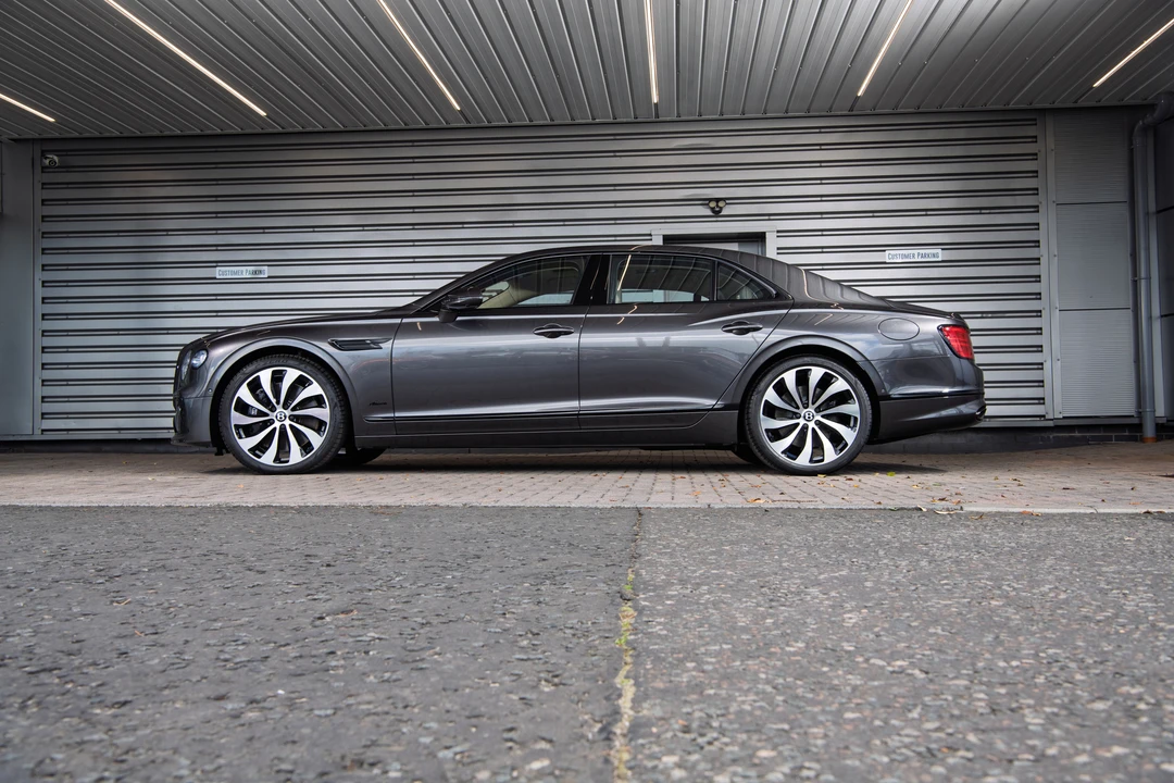 2026 Bentley Continental GT 4th Gen - Image 11 of 31