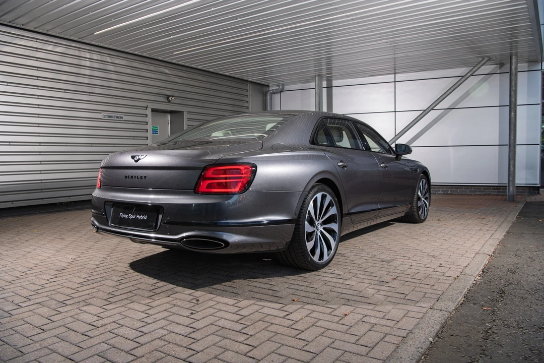2026 Bentley Continental GT 4th Gen - Image 26 of 31
