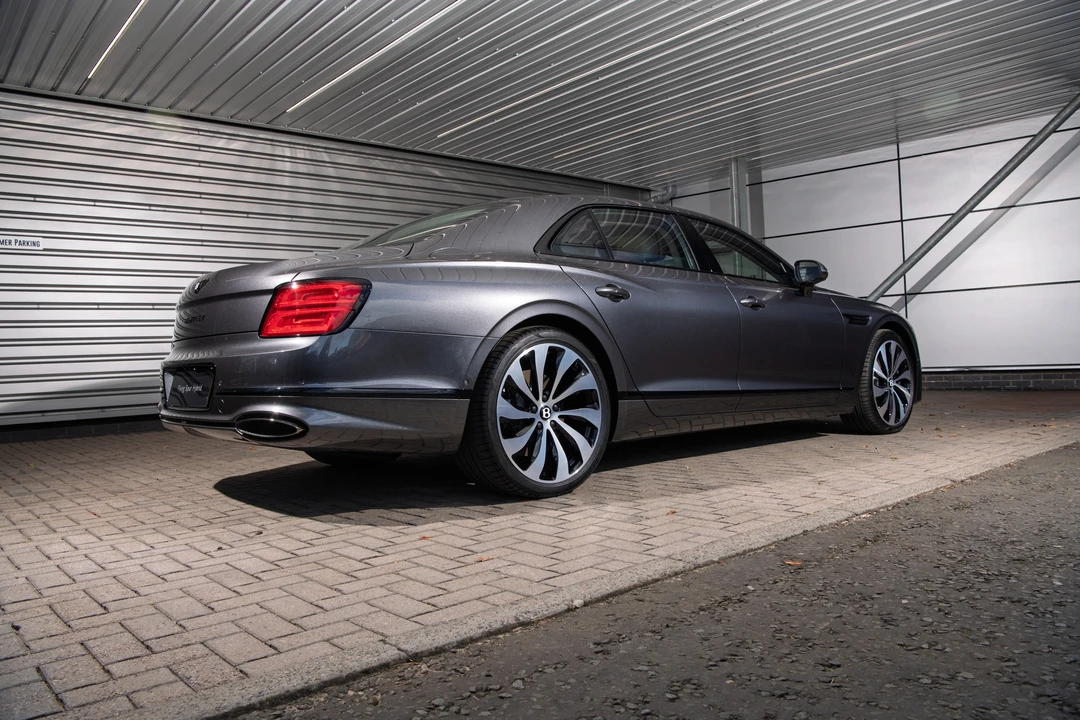 2026 Bentley Continental GT 4th Gen - Image 14 of 31