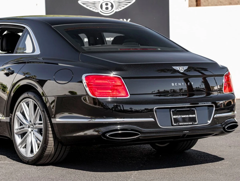 2026 Bentley Continental - Image 10 of 31