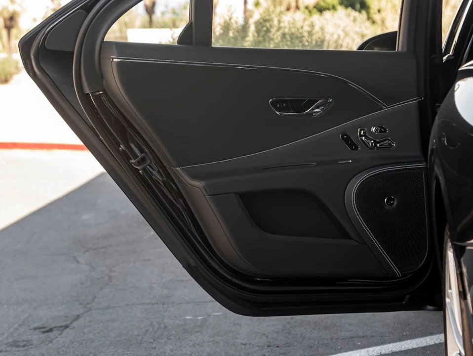 2026 Bentley Continental - Image 23 of 31