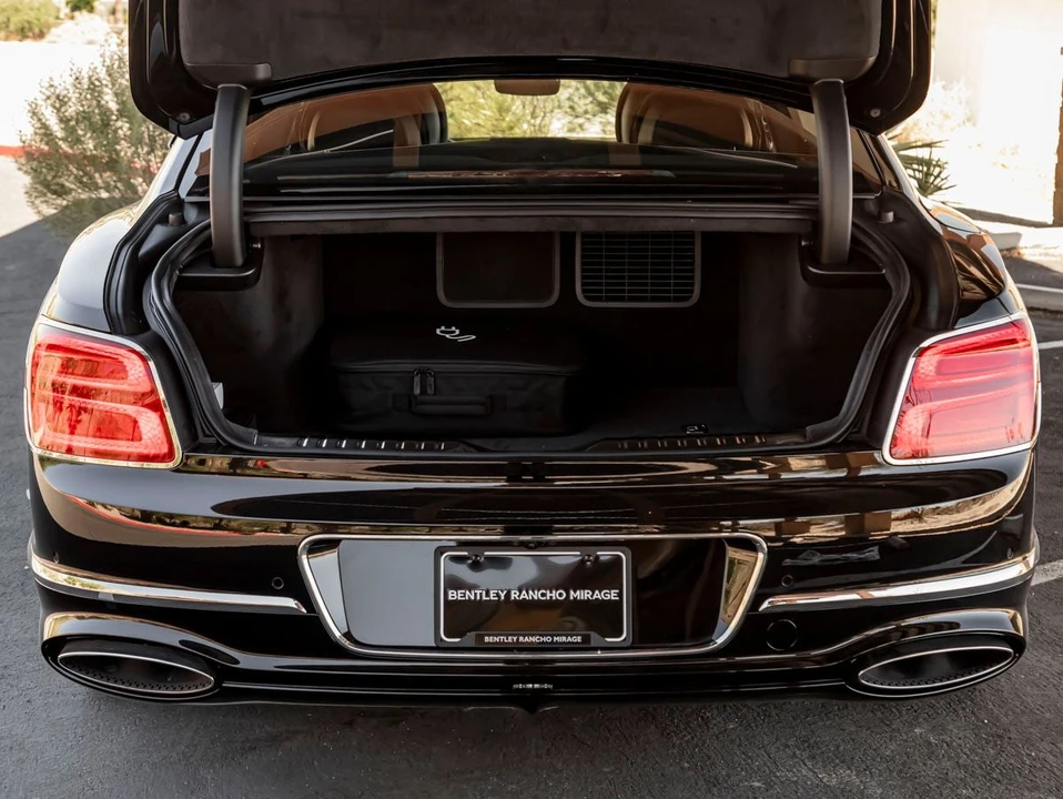2026 Bentley Continental - Image 25 of 31