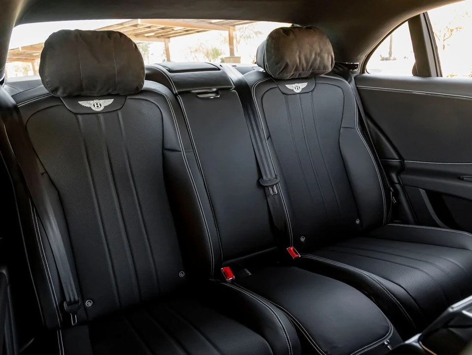 2026 Bentley Continental - Image 27 of 31