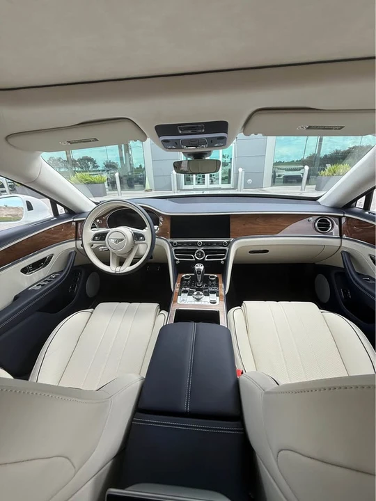 2026 Bentley Continental - Image 15 of 20