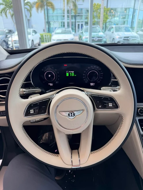 2026 Bentley - Image 16 of 20