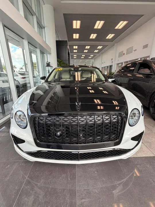 2026 Bentley - Image 3 of 20