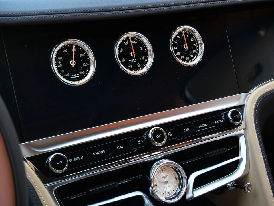 2026 Bentley Continental - Image 15 of 31