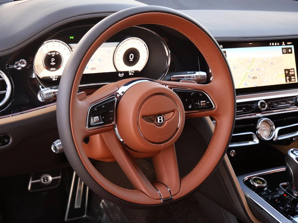 2026 Bentley Continental - Image 17 of 31