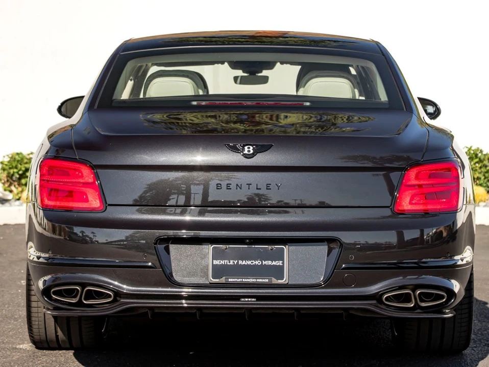 2026 Bentley Continental - Image 11 of 31