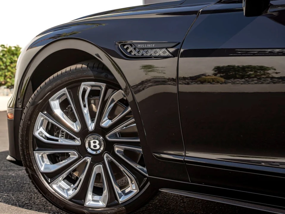2026 Bentley Continental - Image 13 of 31