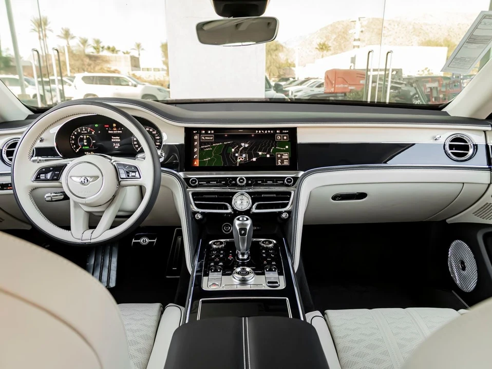 2026 Bentley Continental - Image 27 of 31