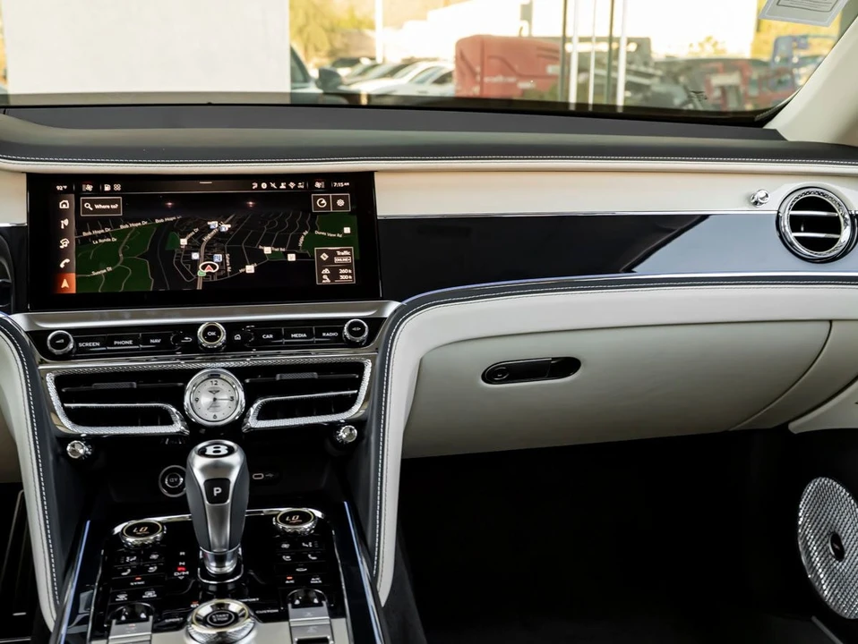 2026 Bentley Continental - Image 29 of 31