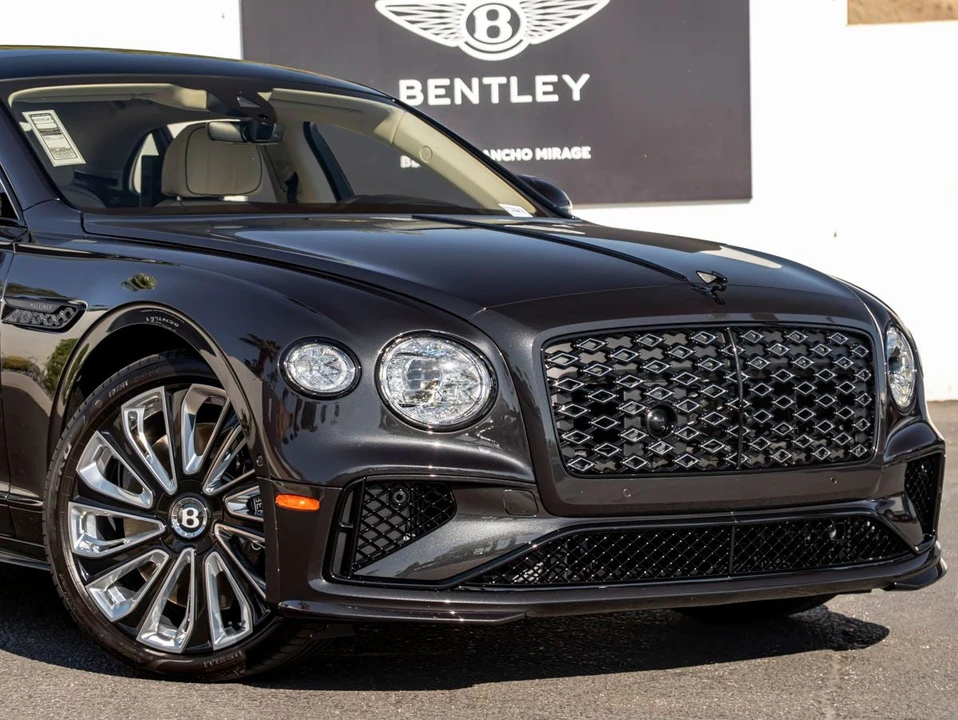 2026 Bentley Continental - Image 8 of 31