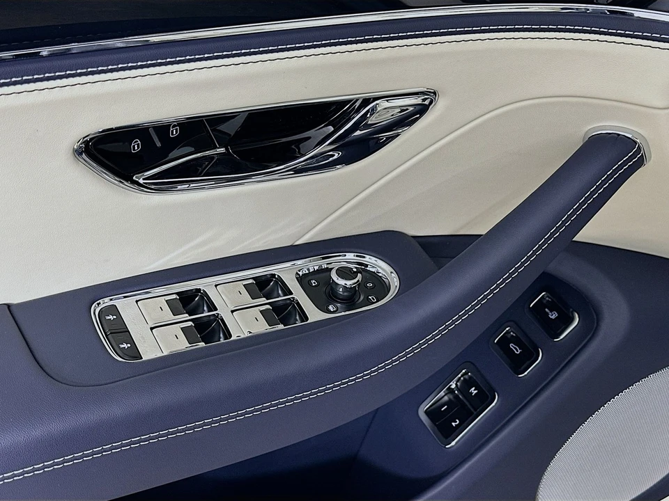 2026 Bentley Continental - Image 18 of 31