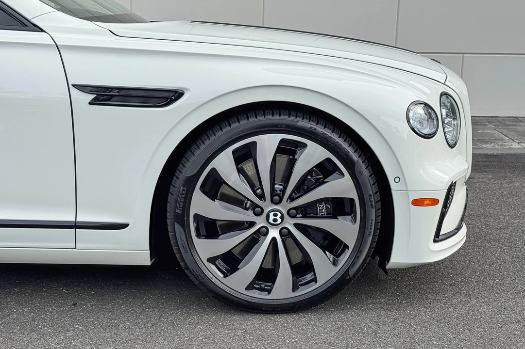 2026 Bentley Continental Flying Spur - Image 7 of 27