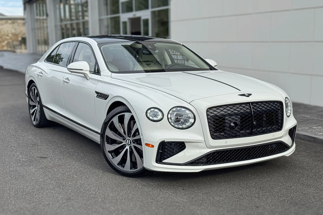 2026 Bentley Continental Flying Spur - Image 11 of 27